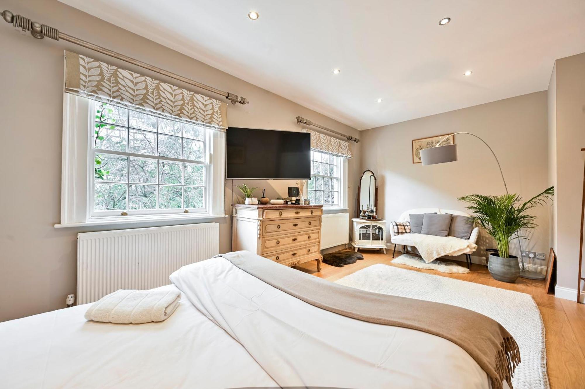 Magnificent 2 Bed Hyde Park Mews House Apartman London Kültér fotó