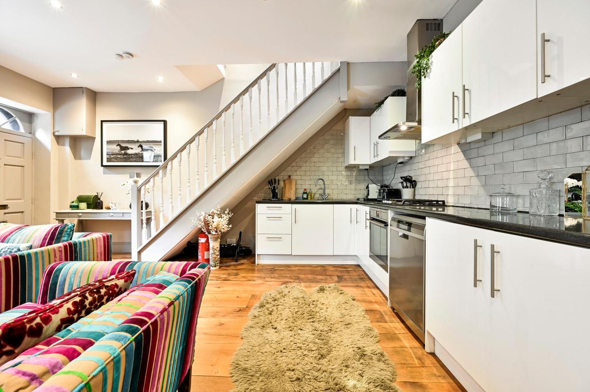 Magnificent 2 Bed Hyde Park Mews House Apartman London Kültér fotó