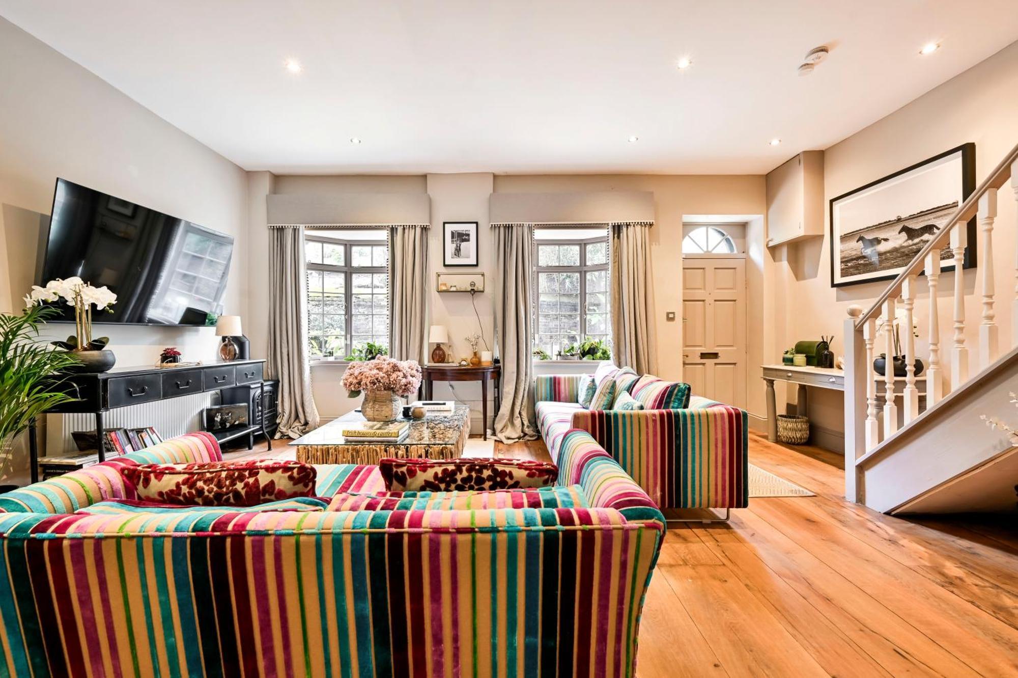 Magnificent 2 Bed Hyde Park Mews House Apartman London Kültér fotó