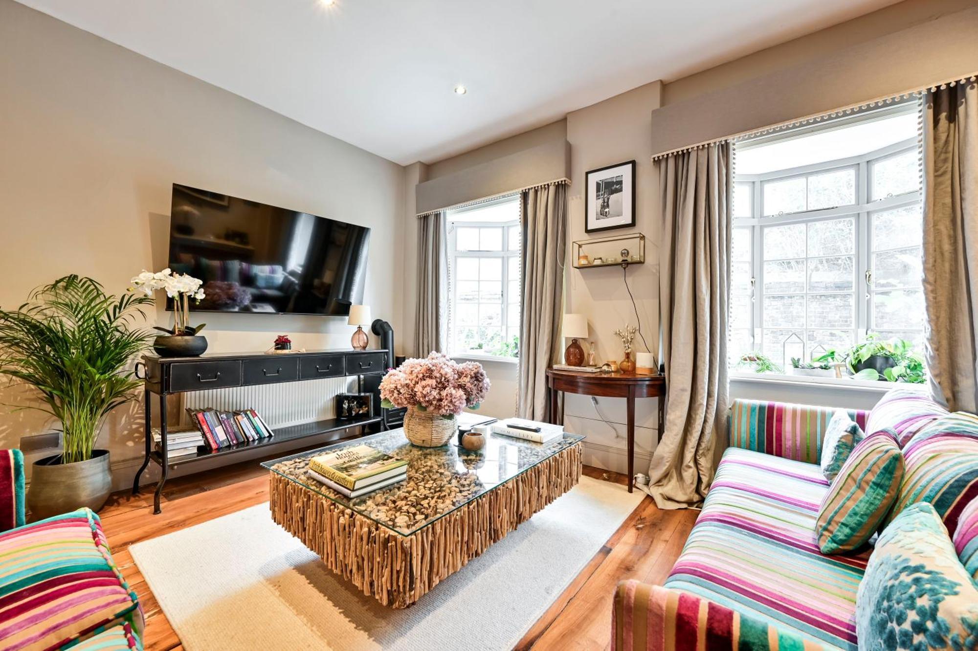 Magnificent 2 Bed Hyde Park Mews House Apartman London Kültér fotó